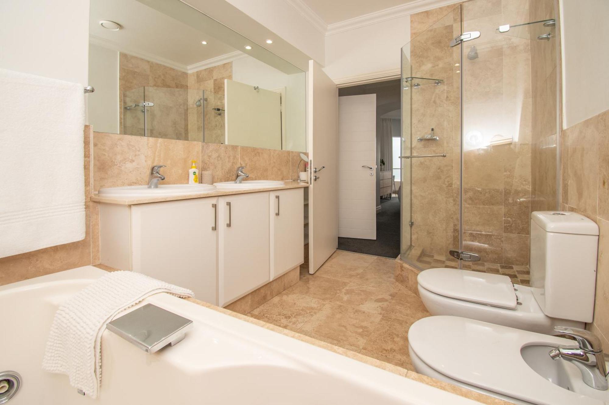 801 Oyster Schelles - By Stay In Umhlanga Дурбан Екстер'єр фото